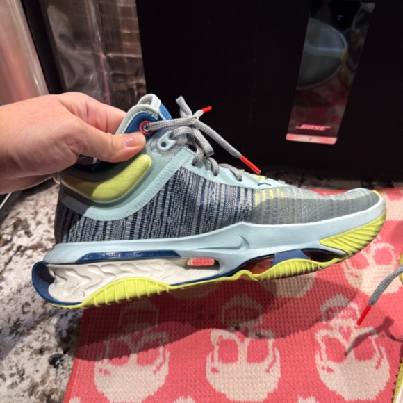 Size 9.5 - Nike Air Zoom GT Jump 2 Alpha Wave - Picture 9 of 14